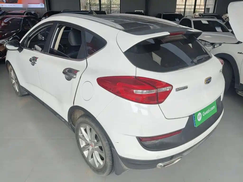 Geely Emgrand GS — миниатюра 5