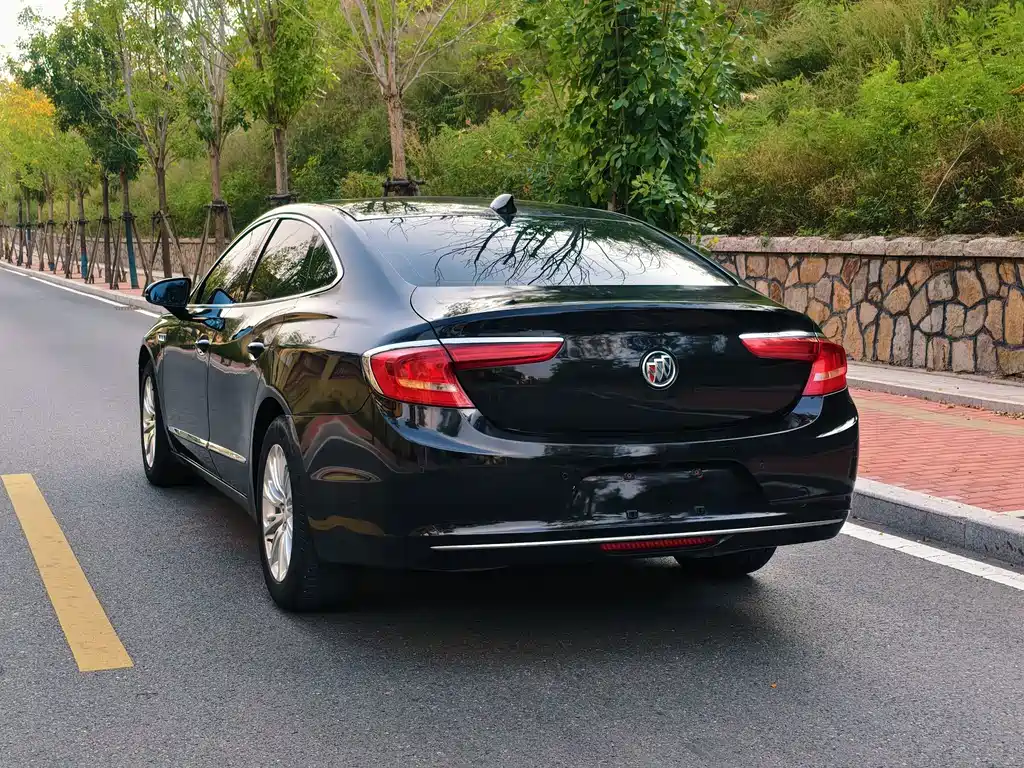 Buick LaCrosse — миниатюра 16