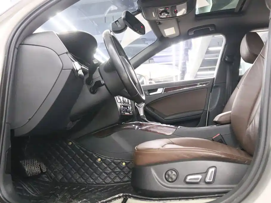 Audi A4L — миниатюра 14
