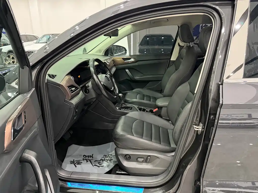Volkswagen Tharu 2022 280TSI Luxury