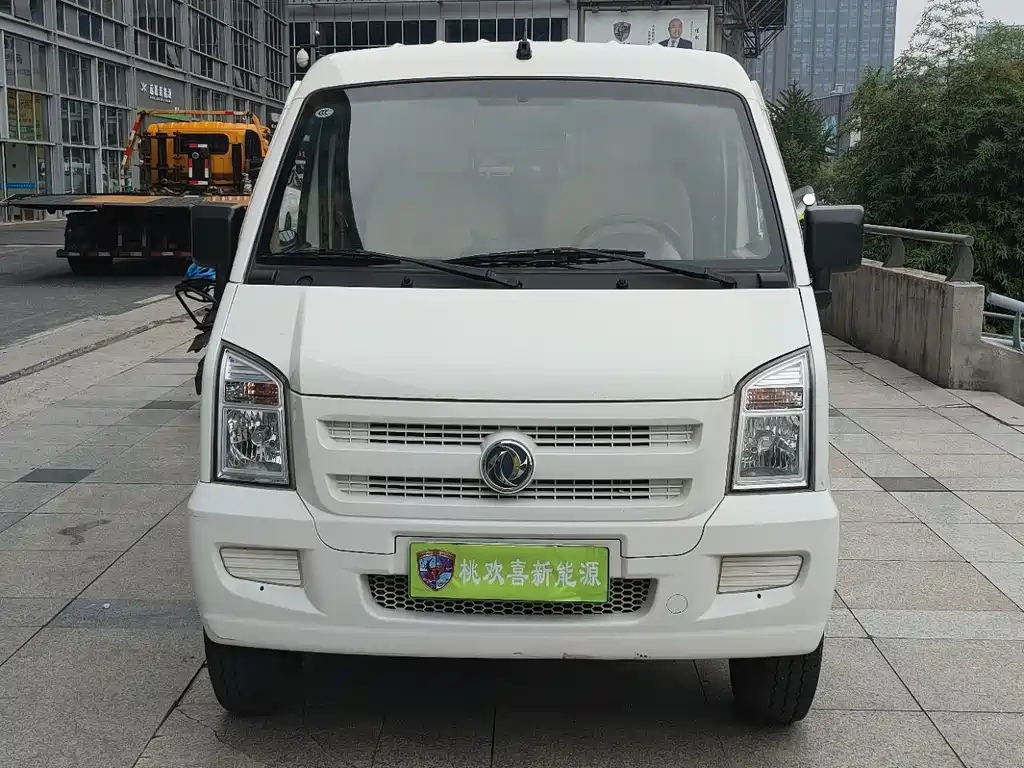 DFSK EC36 — миниатюра 2