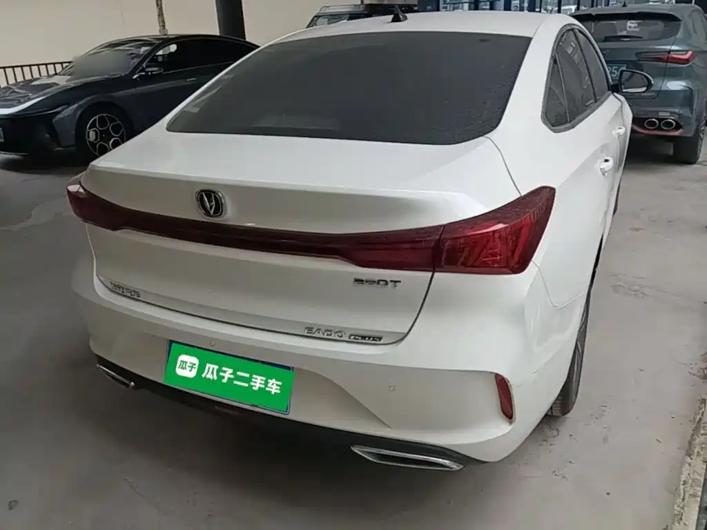 Changan Eado — миниатюра 7