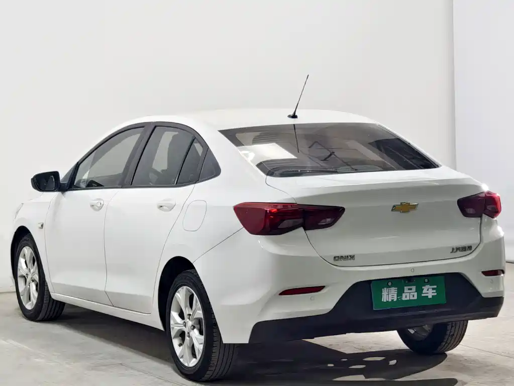 Chevrolet Cavalier — миниатюра 6