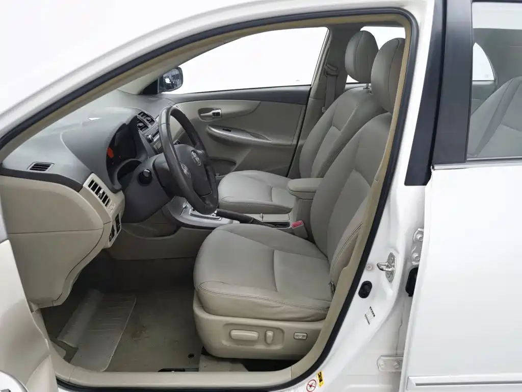 Toyota Corolla — миниатюра 10