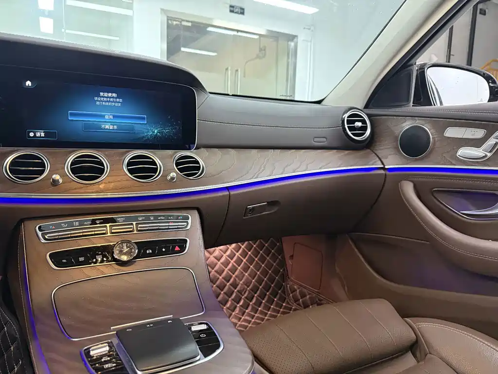 Mercedes-Benz E-Class New Energy — миниатюра 17