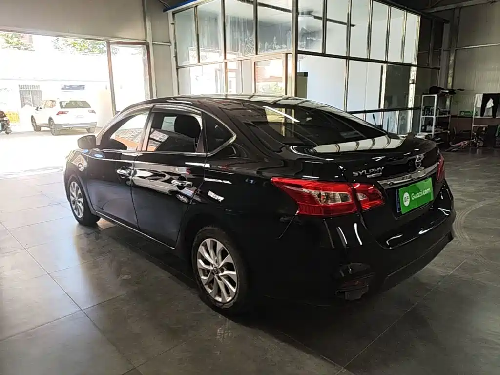 Nissan Sylphy — миниатюра 5