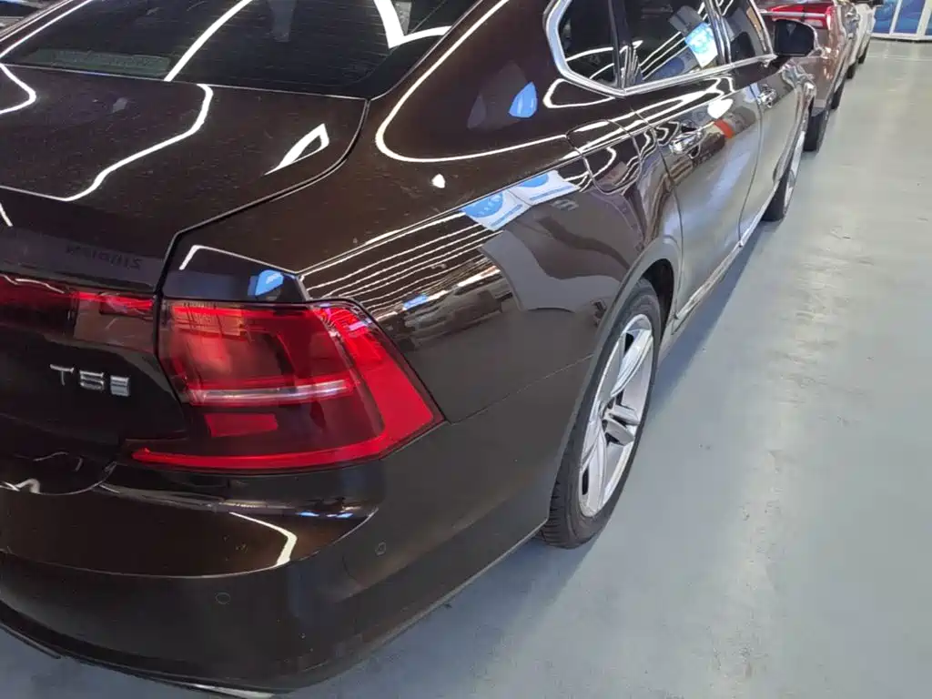 Volvo S90 — миниатюра 8