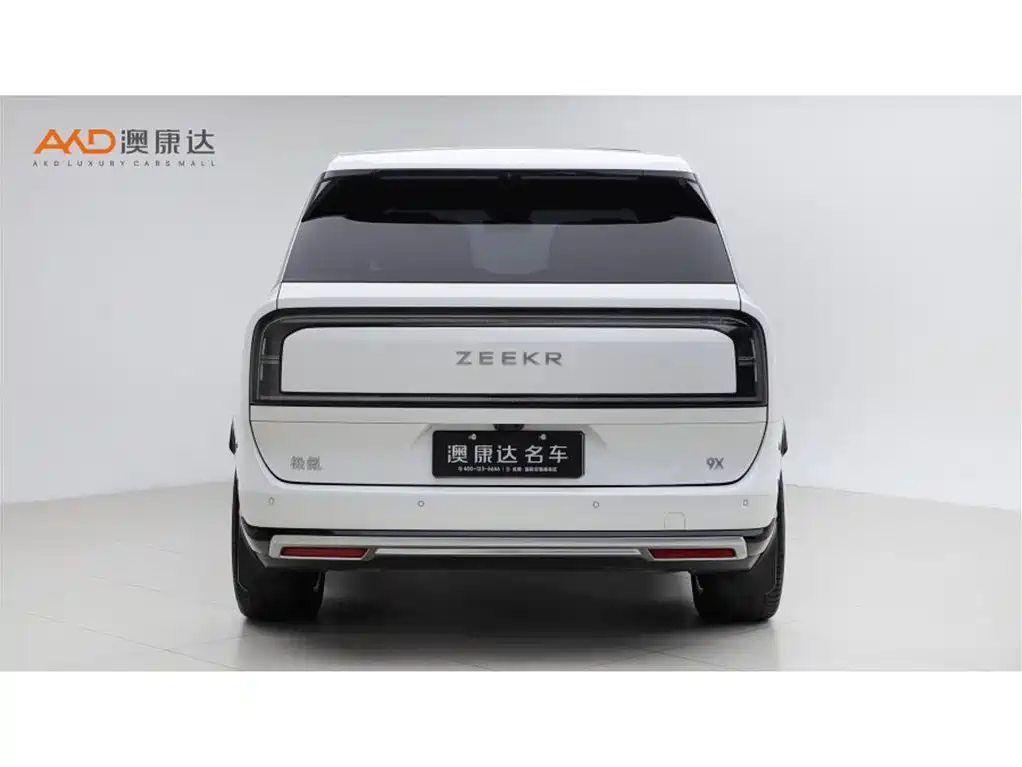 Zeekr 9X 2025 Max 55kWh мест