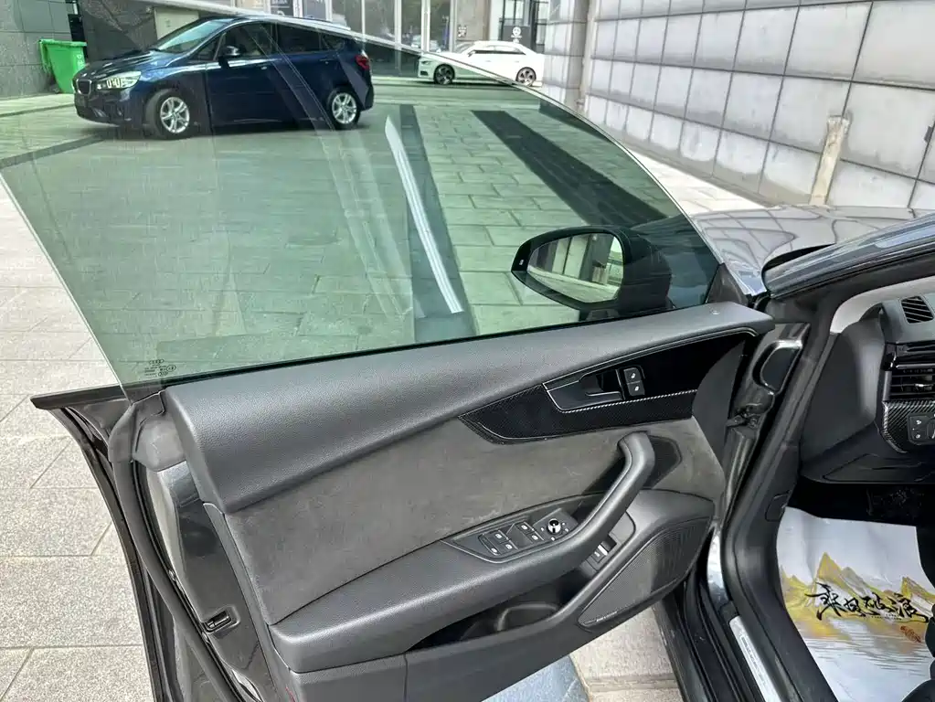Audi A5 (Import) — миниатюра 22