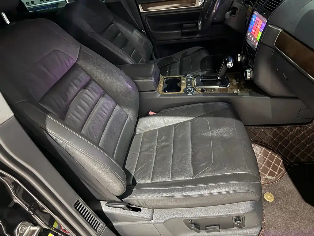 Volkswagen Touareg — миниатюра 5