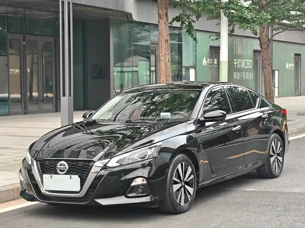 Nissan Teana 2021