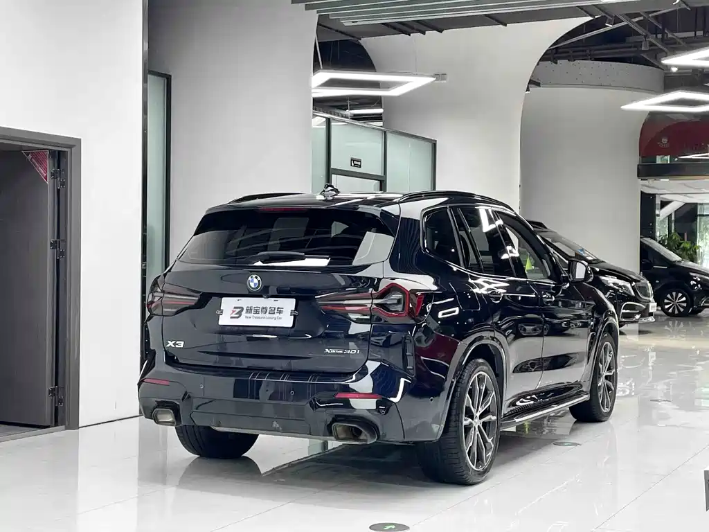 BMW X3 — миниатюра 13