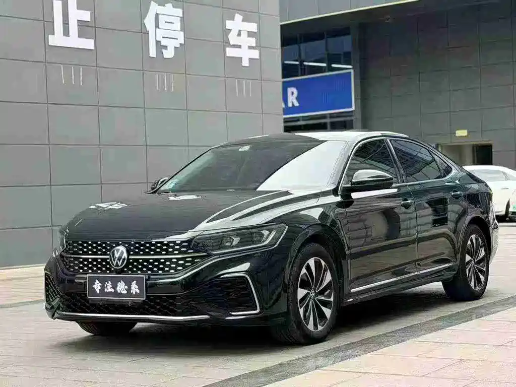 Volkswagen Passat 2021