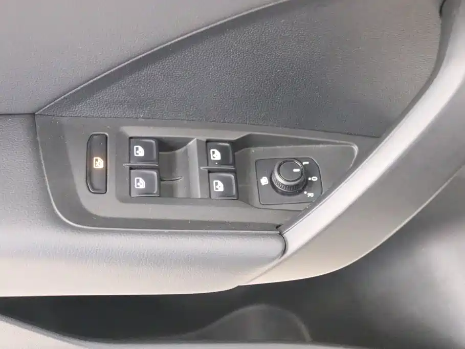 Volkswagen Tharu New Energy — миниатюра 12