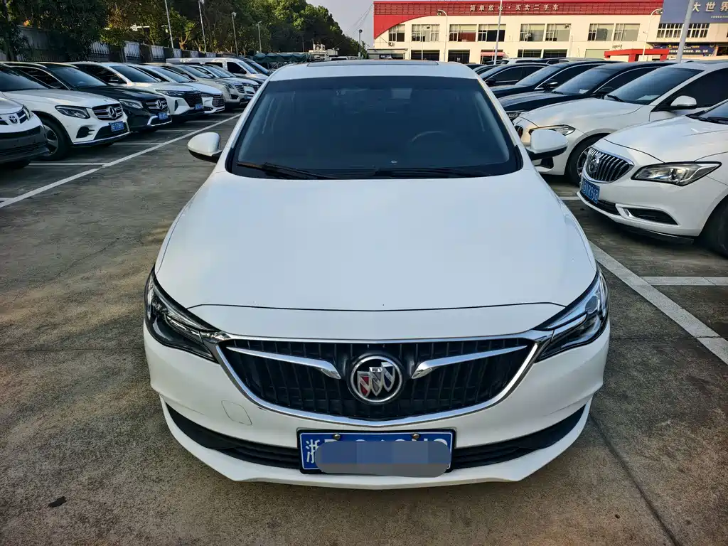 Buick Excelle — миниатюра 2