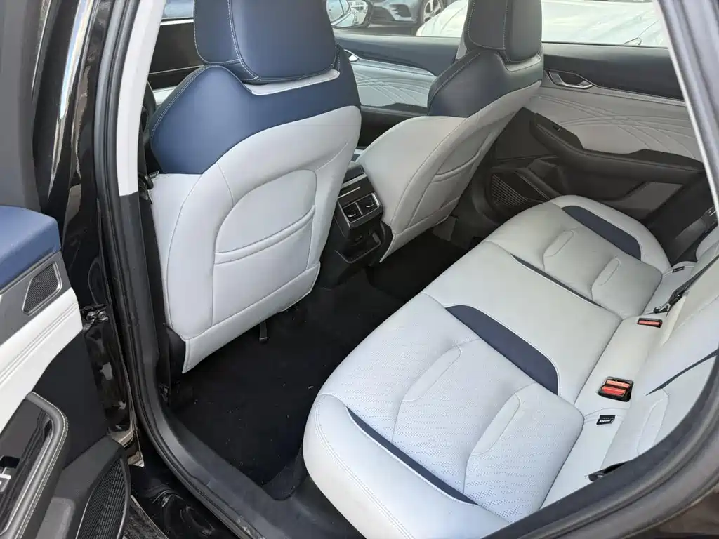 Geely Xingrui — миниатюра 9