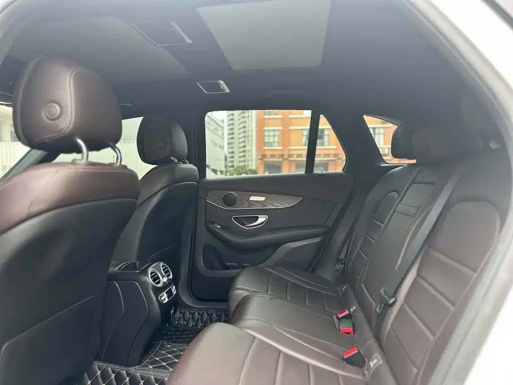 Mercedes-Benz GLC — миниатюра 8