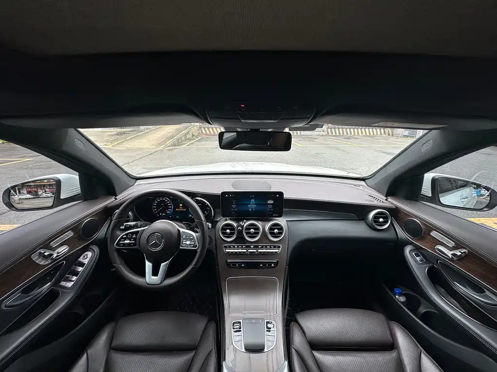 Mercedes-Benz GLC — миниатюра 16