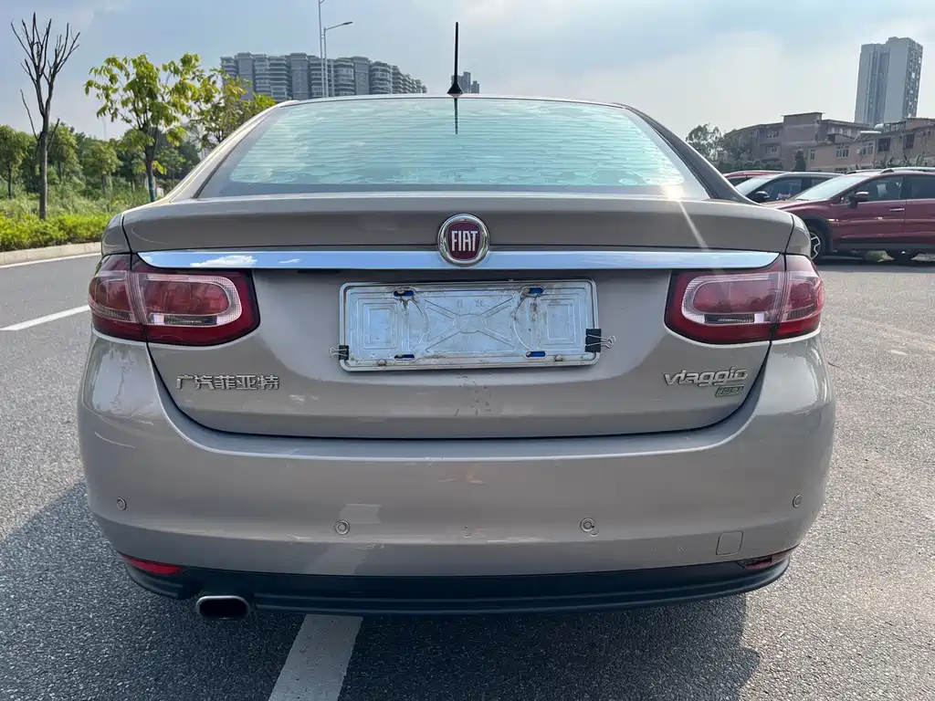 Fiat Viaggio — миниатюра 4