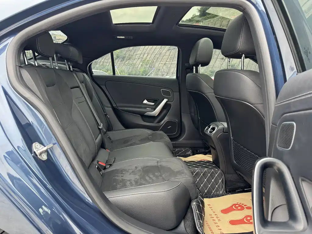 Mercedes-Benz A-Class — миниатюра 14