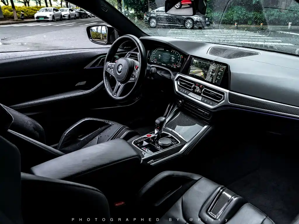 BMW M4 — миниатюра 9