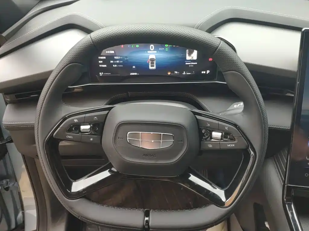 Geely Boyue — миниатюра 11
