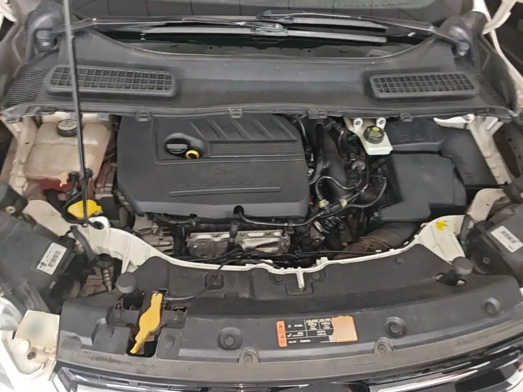 Ford Kuga — миниатюра 20