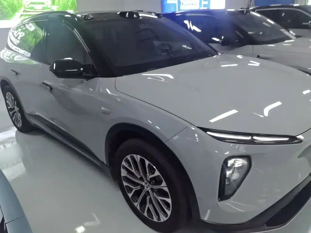 NIO ES6 — миниатюра 4