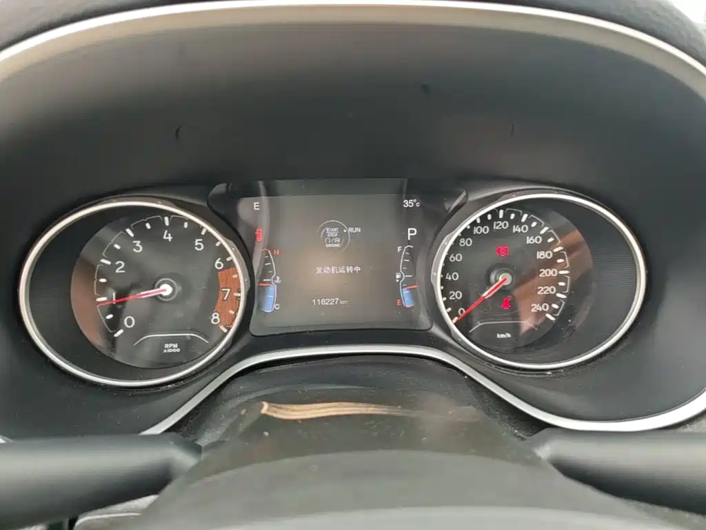 Jeep Compass — миниатюра 12