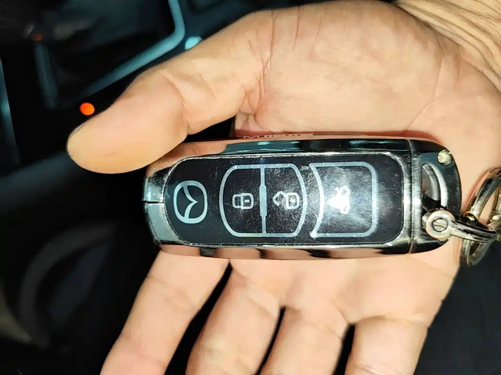 Mazda Atenza — миниатюра 9