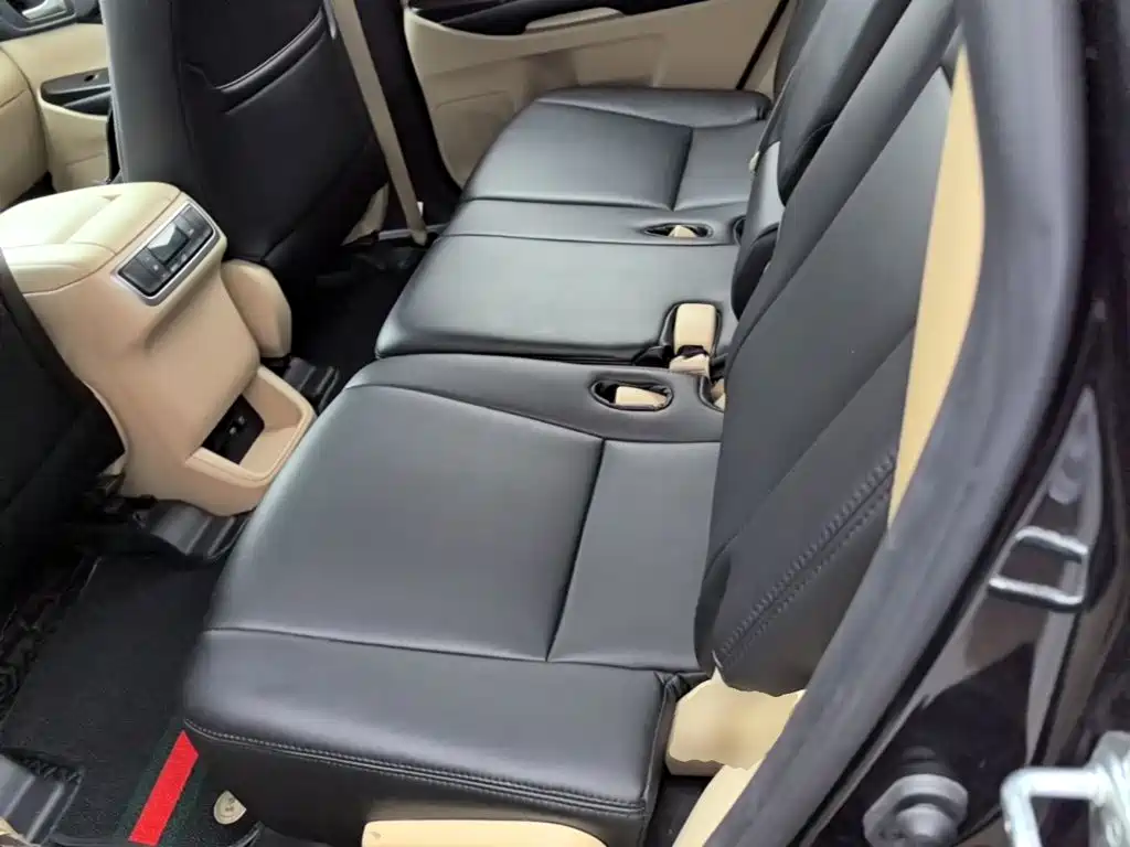 Toyota Highlander — миниатюра 17