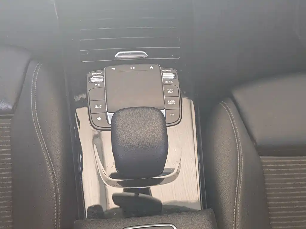 Mercedes-Benz A-Class (Import) — миниатюра 12