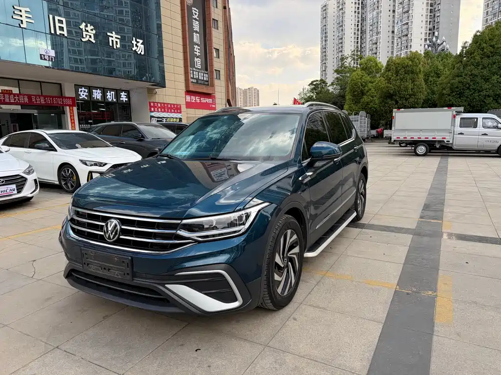 Volkswagen Tiguan L 2021