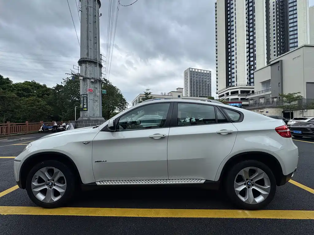 BMW X6 — миниатюра 8