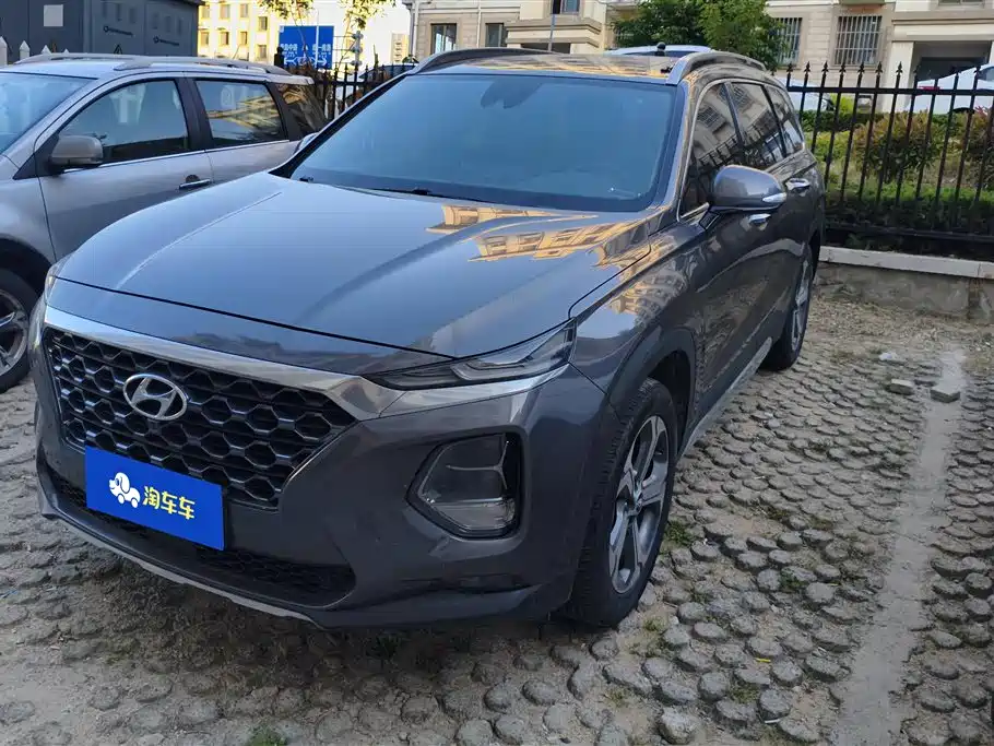 Hyundai Santa Fe 2020