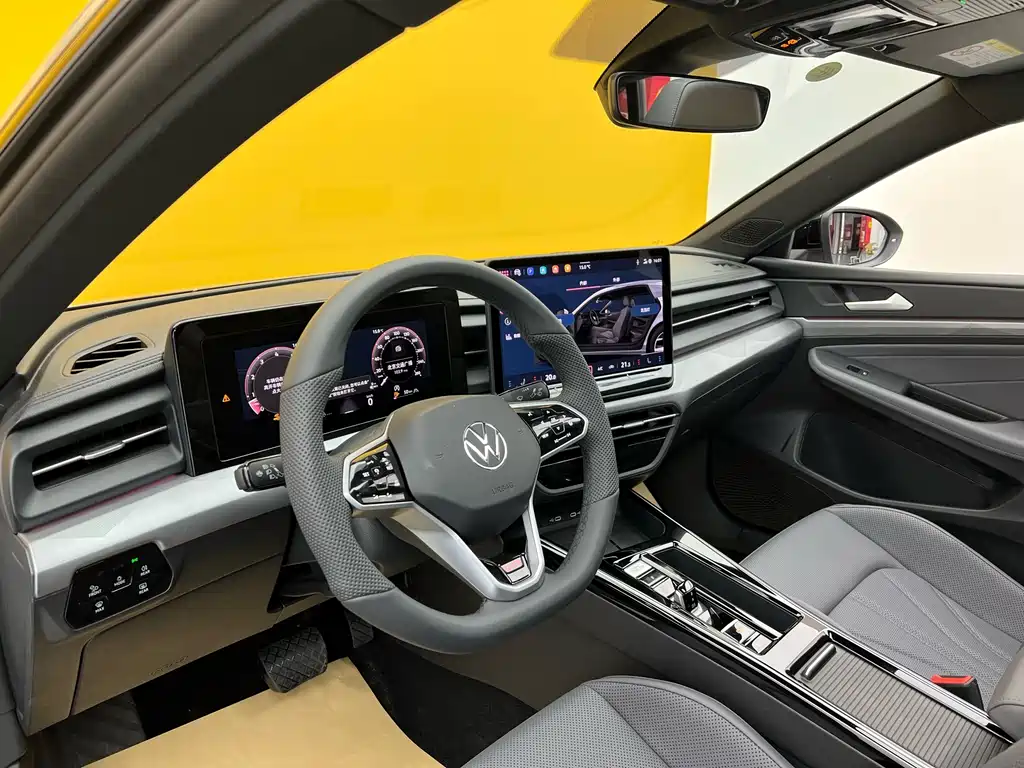 Volkswagen Lamando 2026 L GTS 380TSI