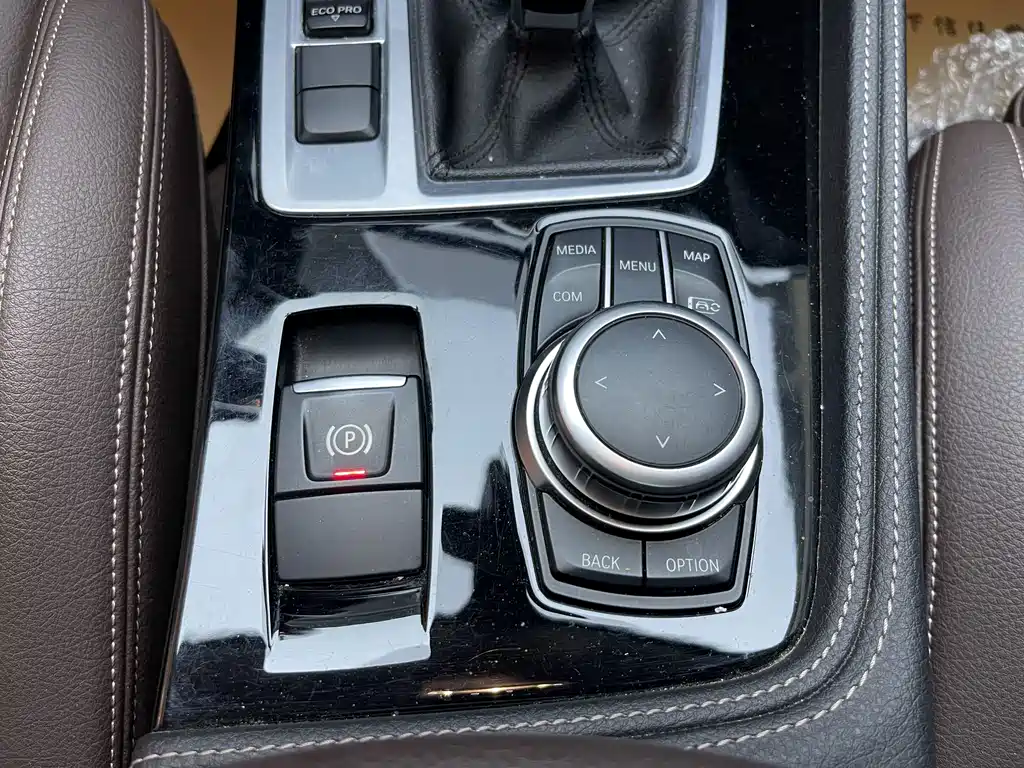 BMW 1 Series — миниатюра 10