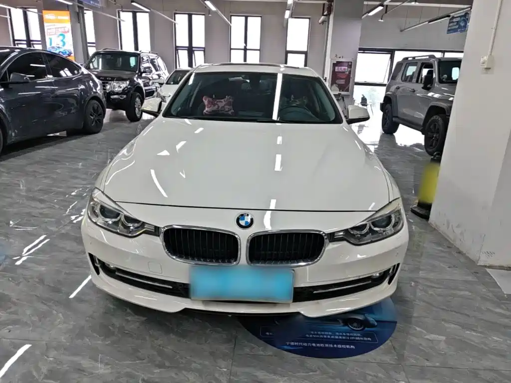 BMW 3 Series — миниатюра 3