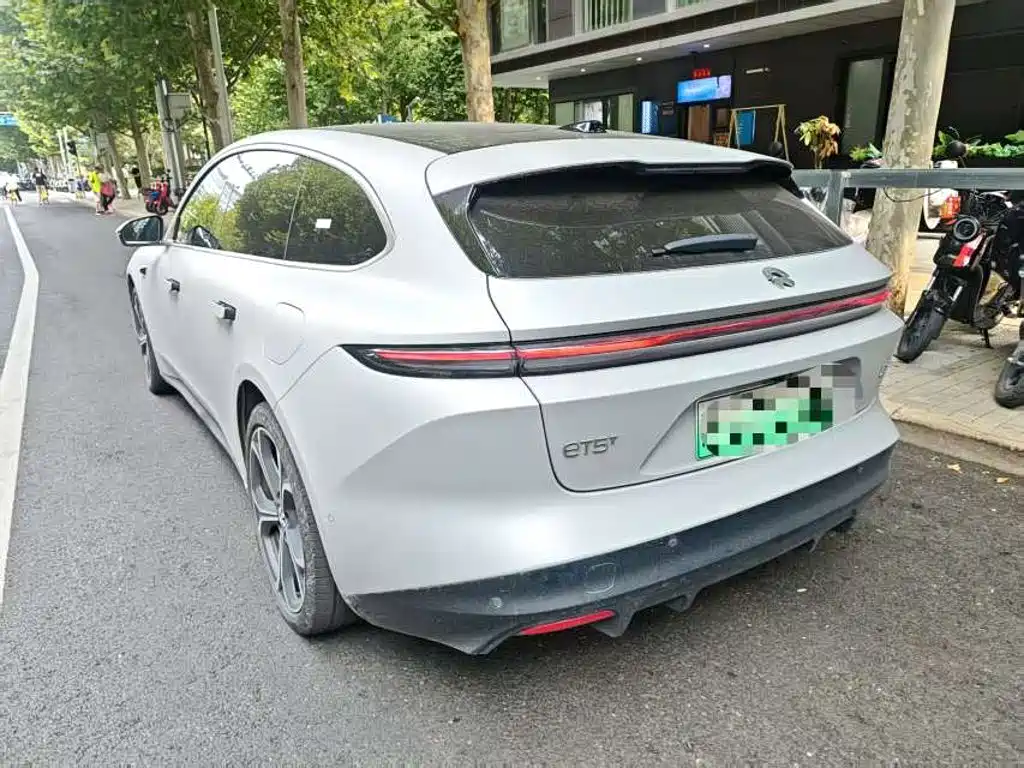 NIO ET5T — миниатюра 2