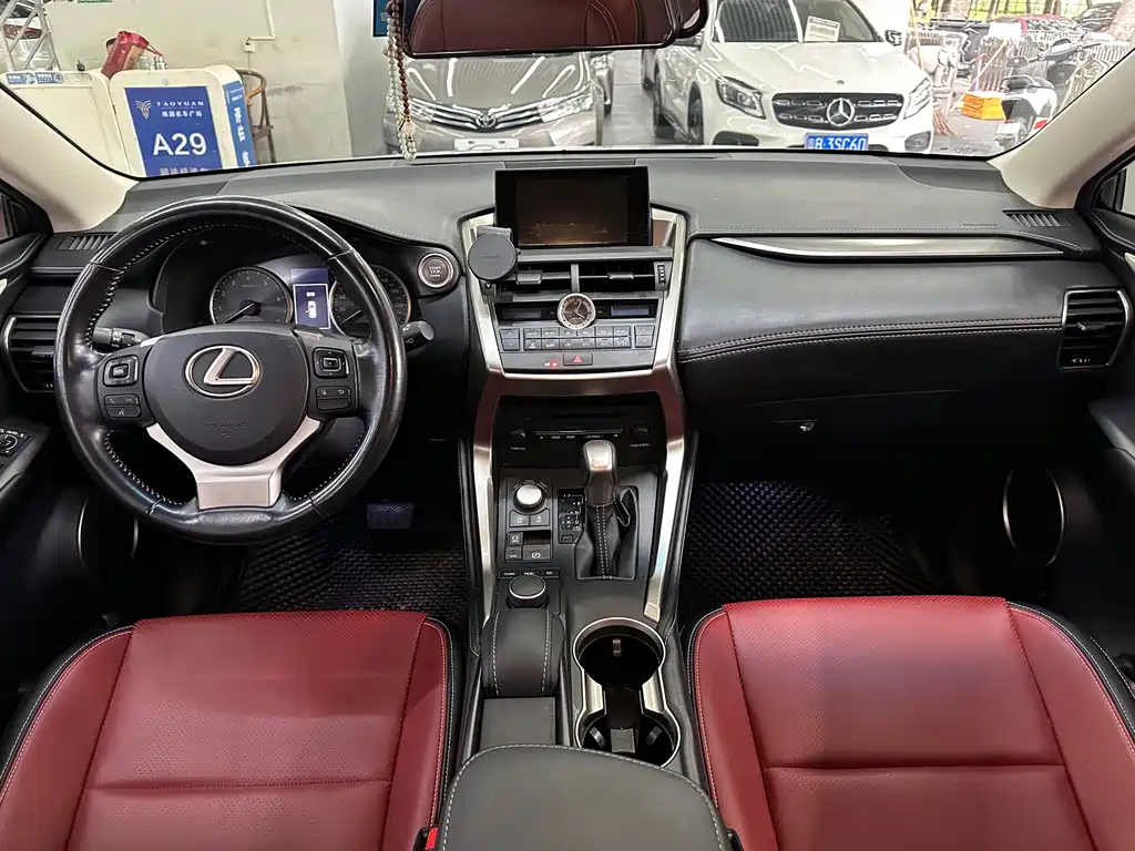 Lexus NX — миниатюра 2