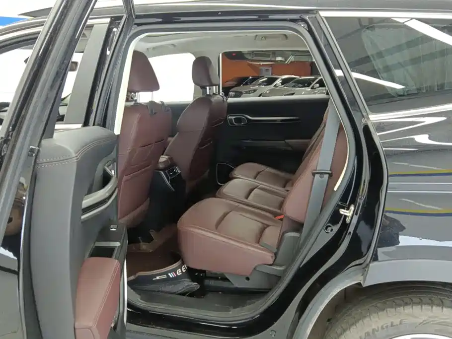 Geely Haoyue — миниатюра 11
