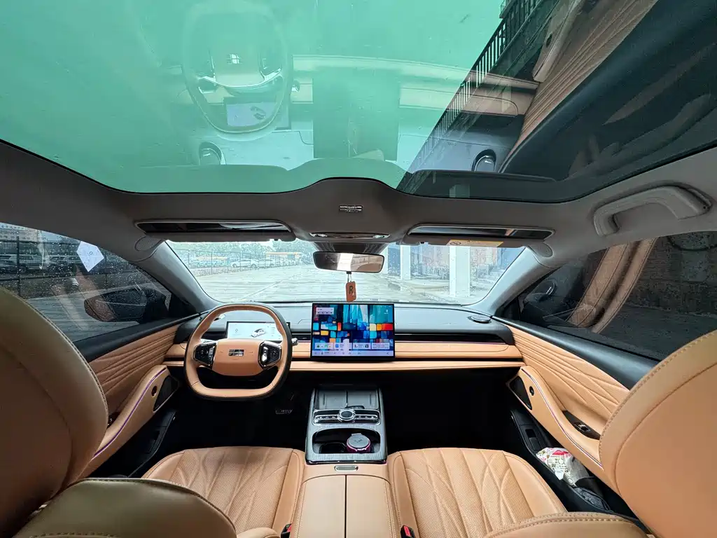 GEELY GALAXY GALAXY SPARKLE 8