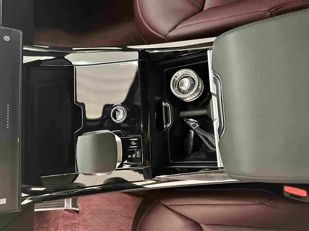 Land Rover Sport — миниатюра 10