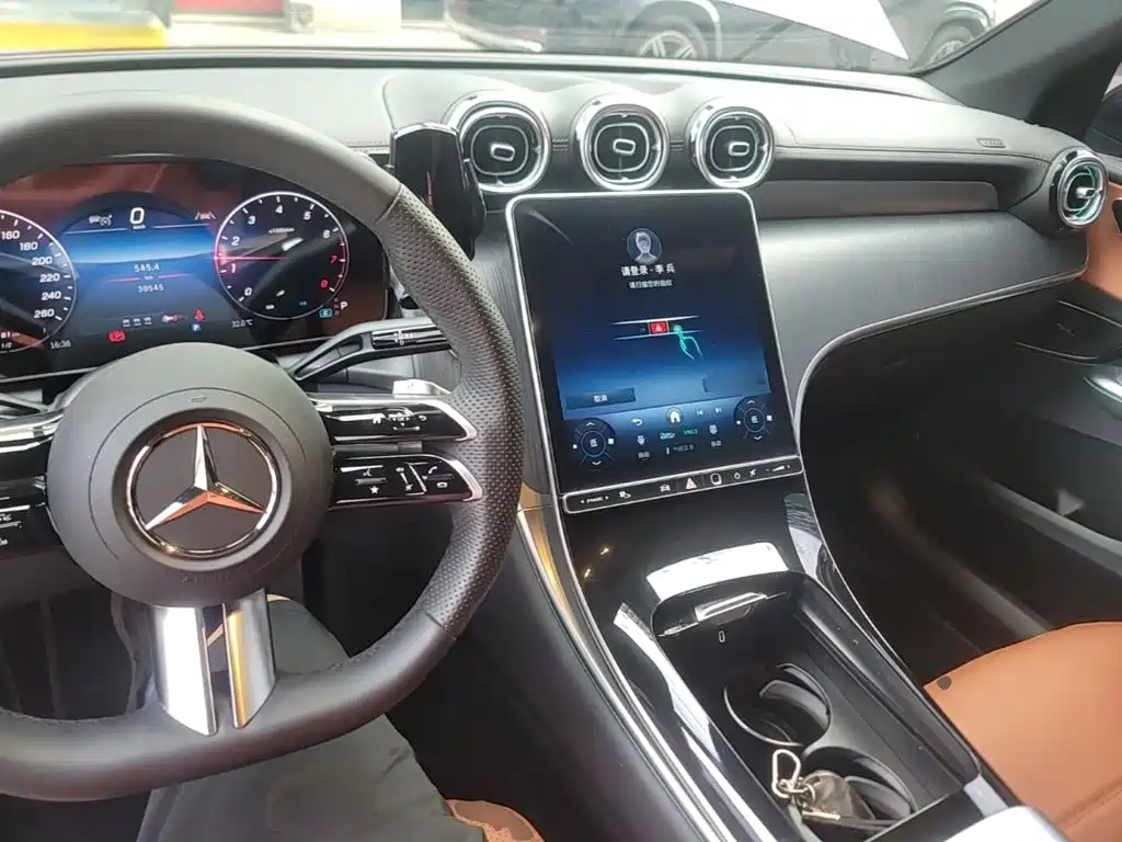Mercedes-Benz GLC — миниатюра 10