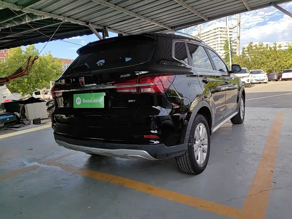 Roewe RX5 — миниатюра 7