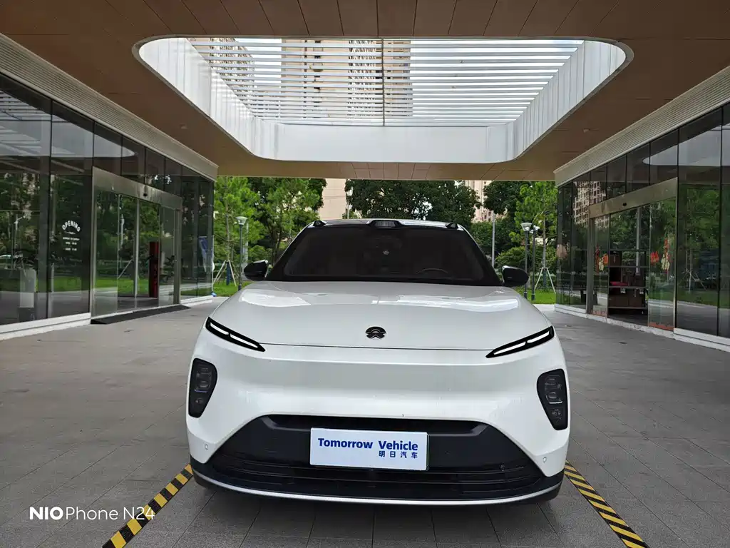 NIO ES8 — миниатюра 8