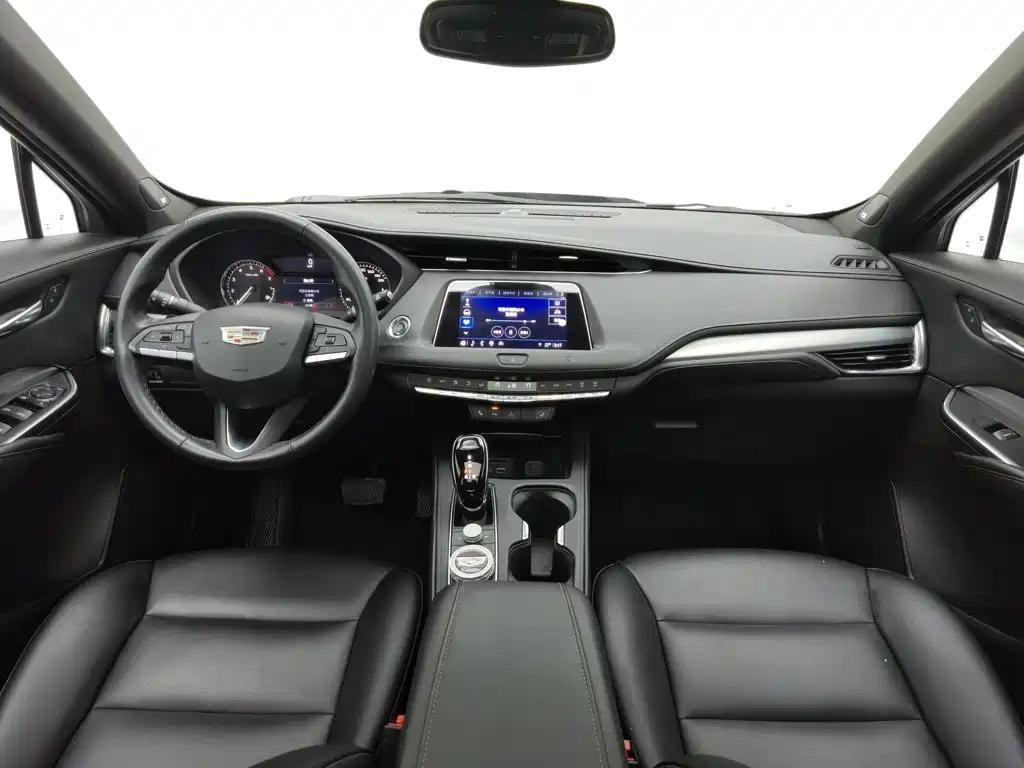 Cadillac XT4 — миниатюра 5