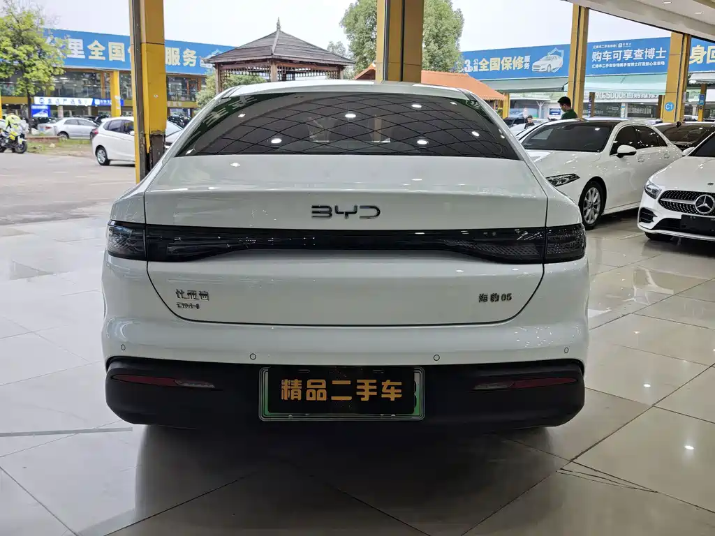 BYD Seal 05 DM-i — миниатюра 6