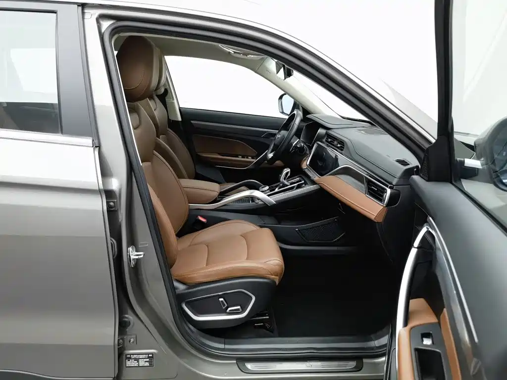 Geely Boyue — миниатюра 23