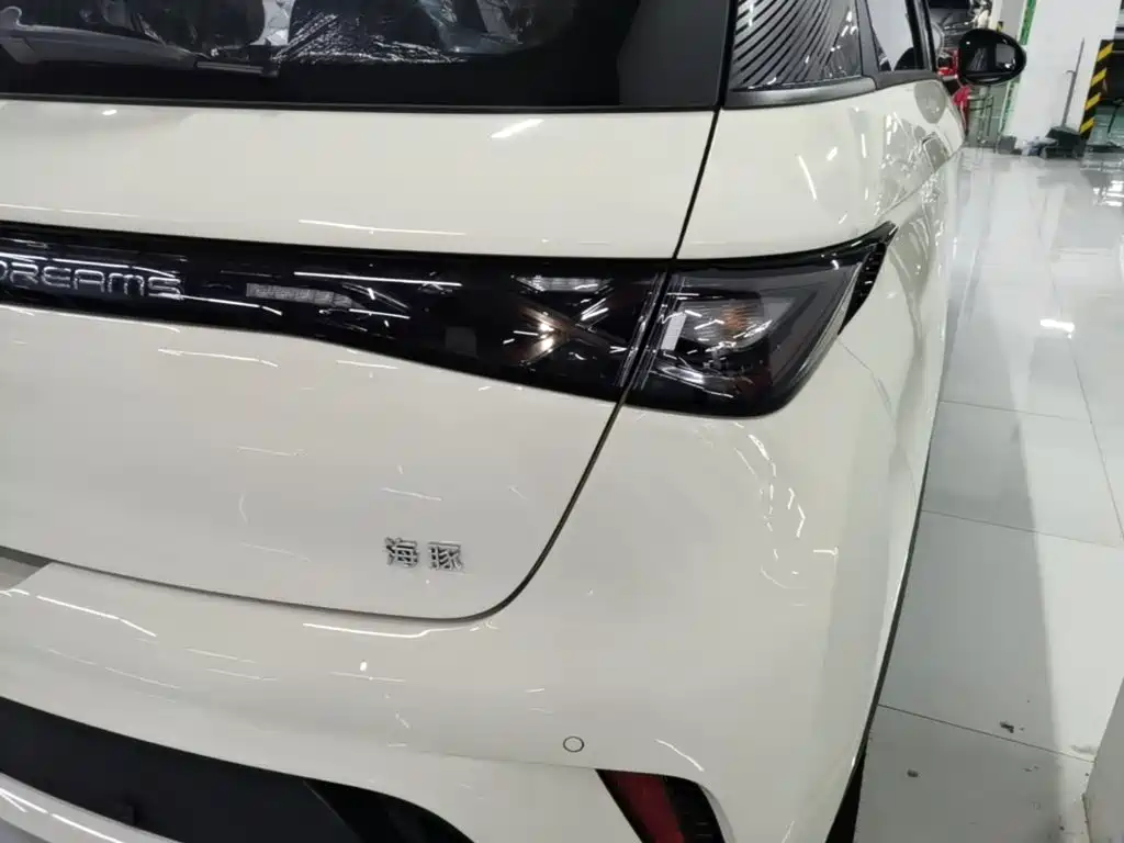BYD Dolphin — миниатюра 8